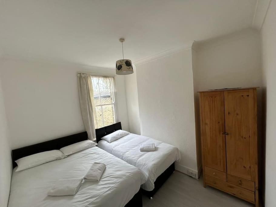 East 2 Bedroom Flat Apartament